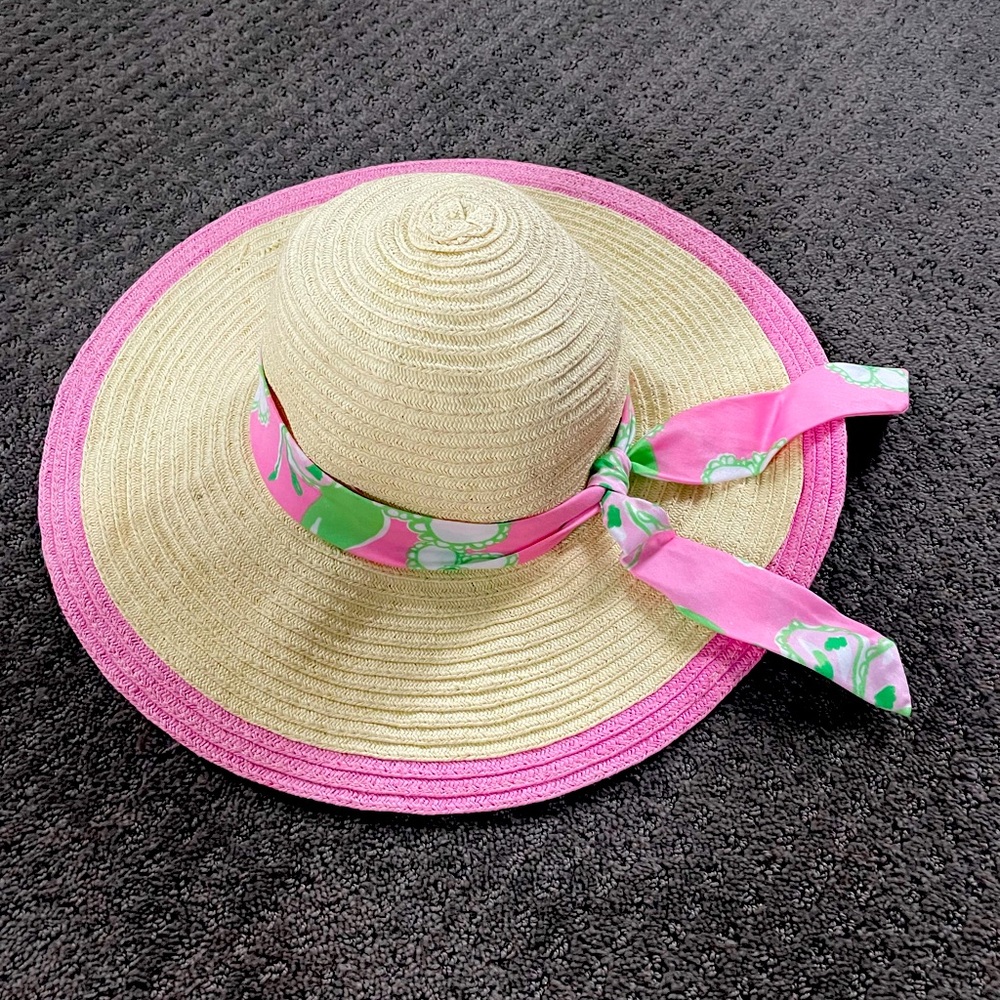 Lilly Pulitzer Large Brim Straw Hat 💯❤️